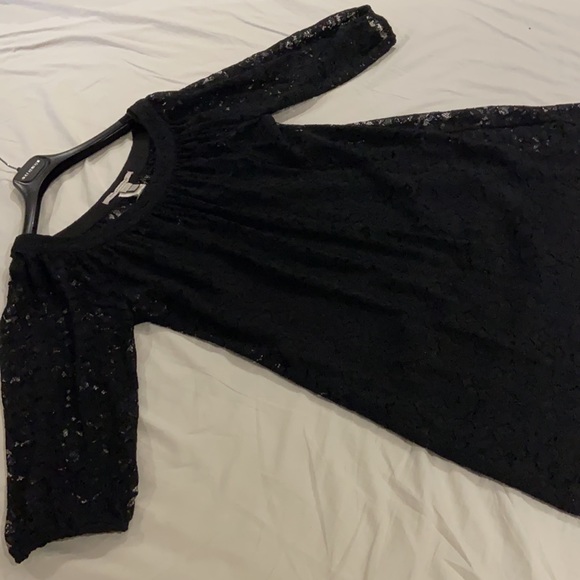 Lace cocktail dress - Picture 5 of 6